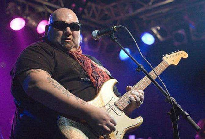 At Bluesrock, photo courtesy of facebook.com/ted.horowitz