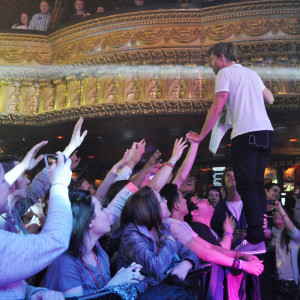 Switchfoot with the crowd