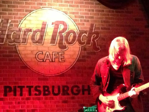 Live at Hard Rock Cafe in Pittsburgh