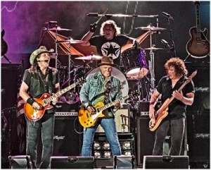L-R: Ted Nugent, Derek St. Holmes, Mick Brown, and Greg Smith