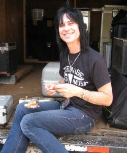 With a smile like that, you KNOW you're in for a fun album!
