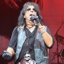 Front Row Pics:  The Alice Cooper Band at Jones Beach