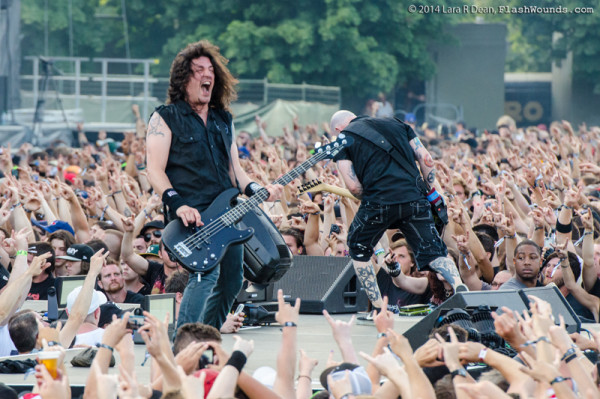 Anthrax at Heavy Montreal